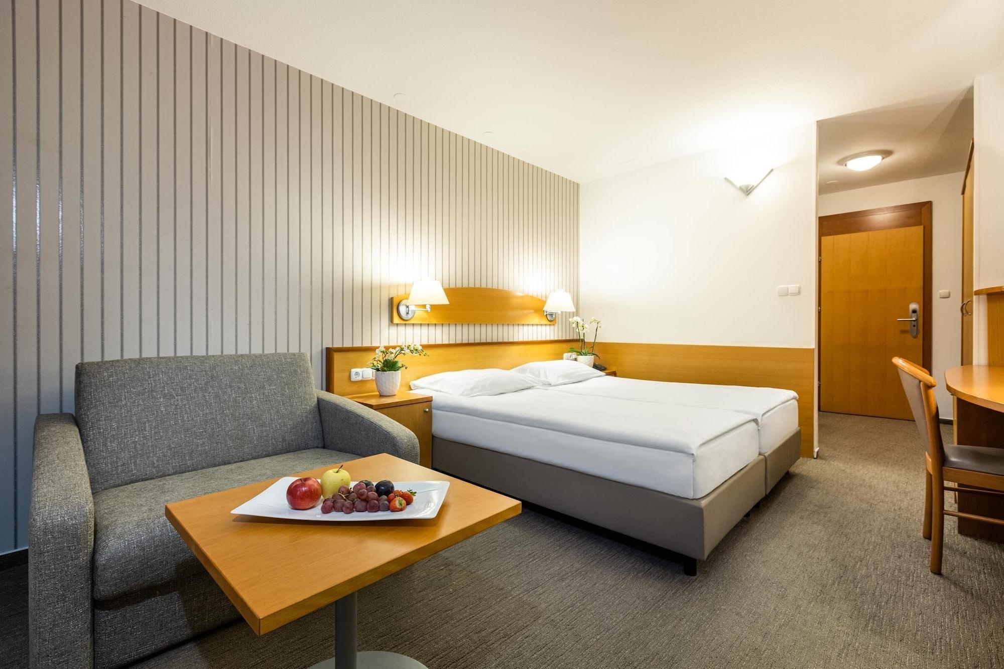 Hotel Termal - Terme 3000 - Sava Hotels & Resorts Moravske-Toplice Εξωτερικό φωτογραφία