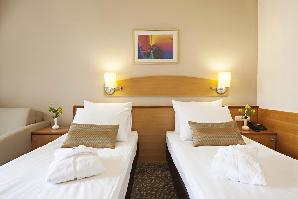 Hotel Termal - Terme 3000 - Sava Hotels & Resorts Moravske-Toplice Εξωτερικό φωτογραφία